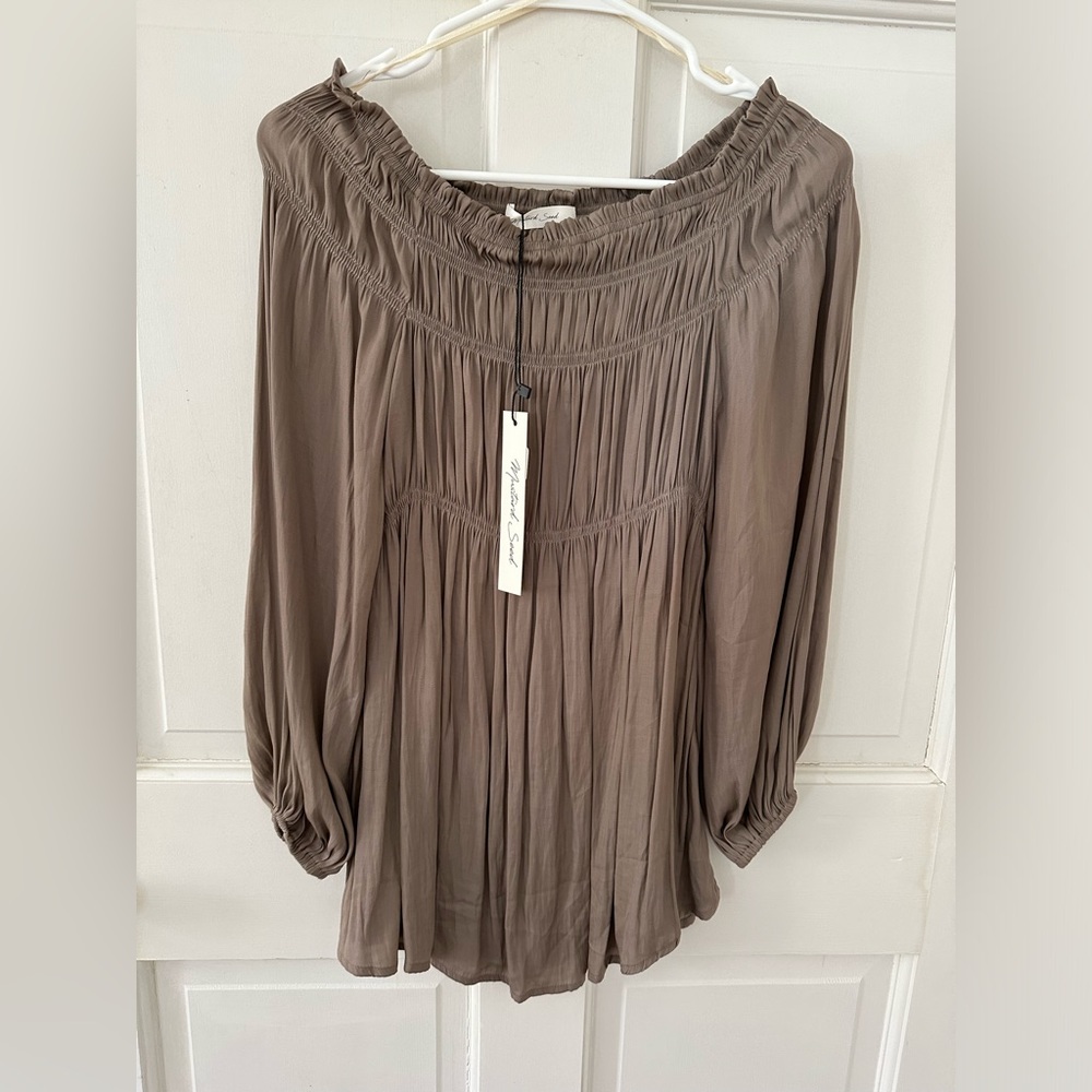 NWT Women’s Mustard Seed Off The Shoulder Gathered Tunic